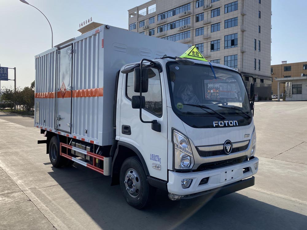 楚勝牌CSC5088XRQB6型易燃氣體廂式運輸車